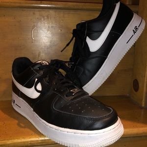 Nike AF1 Black and White